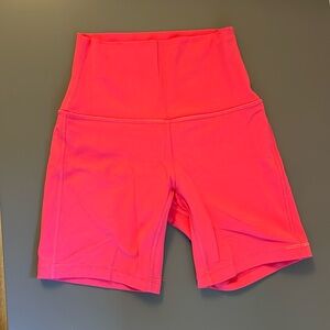 Wonder train 6 inch short